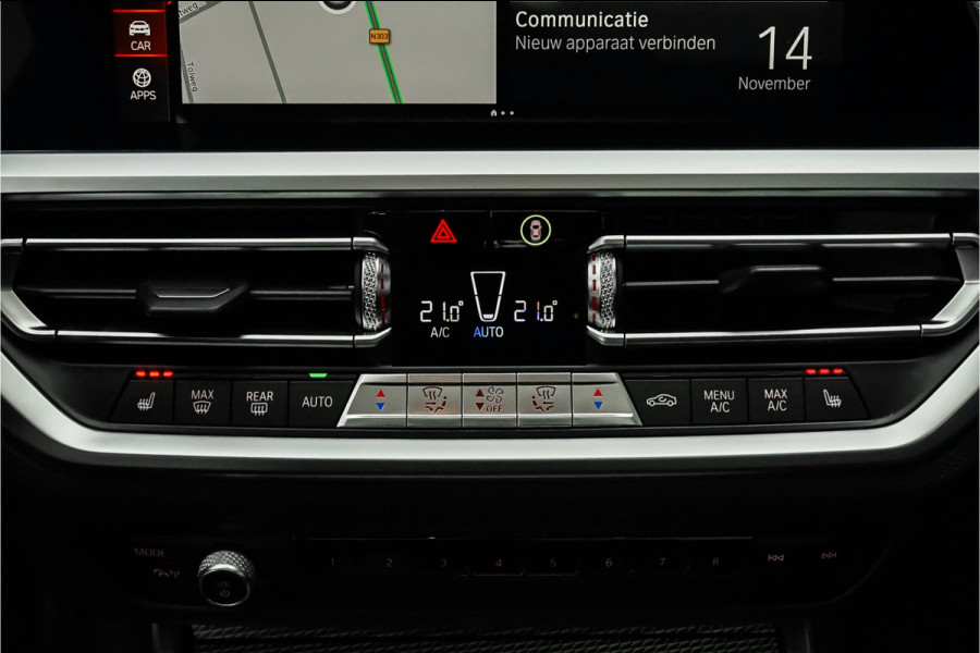 BMW 3 Serie Touring 330i M-Sport Pano Leder H/K Trekhaak 19"