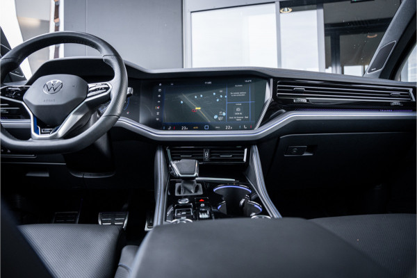 Volkswagen Touareg 3.0 TSi eHybrid 4MOTION R - Facelift | Panorama | Stoelkoeling & Massage | Luchtvering