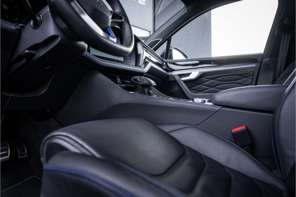 Volkswagen Touareg 3.0 TSi eHybrid 4MOTION R - Facelift | Panorama | Stoelkoeling & Massage | Luchtvering