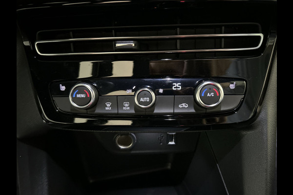 Opel Mokka Electric Ultimate 50 kWh Topstaat zeer sportieve Mokka! |   Multimedia | Navi Pro | Zwart dak en motorkap!