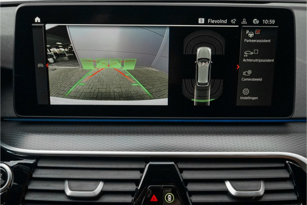 BMW 5 Serie Touring 530e Business Edition M-Sport Laser Trekhaak HUD