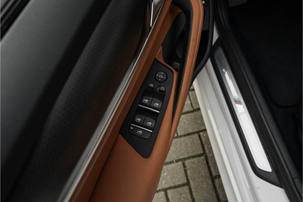 BMW 5 Serie Touring 530e Business Edition M-Sport Laser Trekhaak HUD