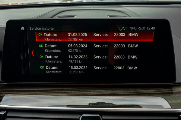 BMW 5 Serie Touring 530i High Ex M-Sport Pano HUD Camera Memory Seats