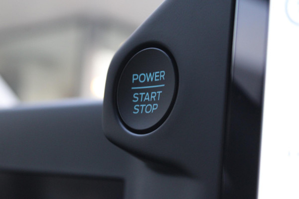 Ford Transit Custom 340 2.5 PHEV L2H1 Trend Kombi |  Prijs is incl. BTW incl. BPM | 9- PERSOONS | Excl. BTW incl. BPM kost deze Custom 45.062,- | Privacy Glass |