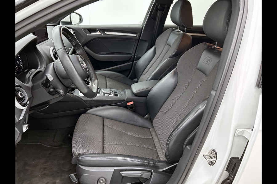 Audi A3 SPORTBACK 35 TFSI CoD S-Line (DIGITALE COCKPIT, STOELVERWARMING, LED, DEALER ONDERHOUDEN)