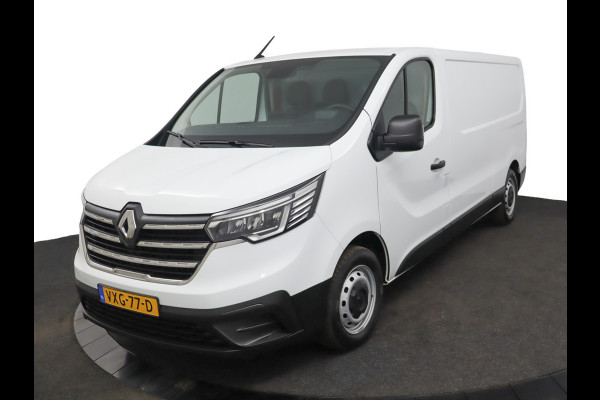 Renault Trafic 2.0 dCi 130 T30 L2H1 Luxe Excl. BTW Airco - Cruise Control - Bluetooth - Trekhaak - Parkeersensor Achter - Zijschuifdeur Rechts - 12 Maanden BOVAG Garantie