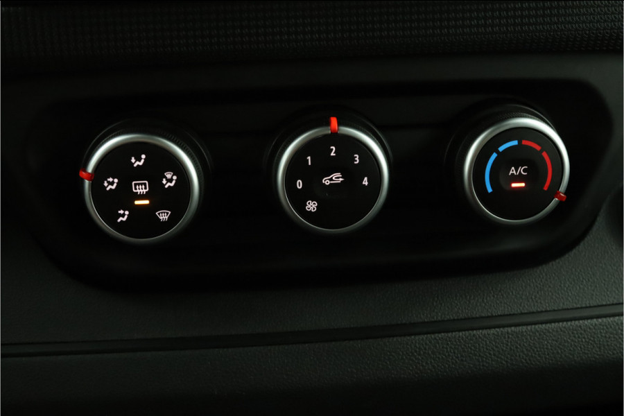 Renault Trafic 2.0 dCi 130 T30 L2H1 Luxe Excl. BTW Airco - Cruise Control - Bluetooth - Trekhaak - Parkeersensor Achter - Zijschuifdeur Rechts - 12 Maanden BOVAG Garantie