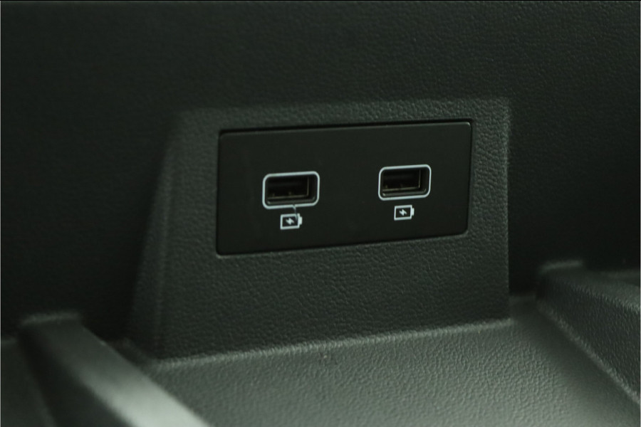 Renault Trafic 2.0 dCi 130 T30 L2H1 Luxe Excl. BTW Airco - Cruise Control - Bluetooth - Trekhaak - Parkeersensor Achter - Zijschuifdeur Rechts - 12 Maanden BOVAG Garantie