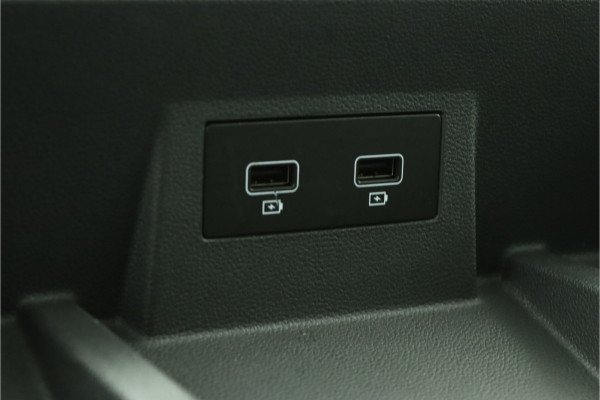 Renault Trafic 2.0 dCi 130 T30 L2H1 Luxe Excl. BTW Airco - Cruise Control - Bluetooth - Trekhaak - Parkeersensor Achter - Zijschuifdeur Rechts - 12 Maanden BOVAG Garantie