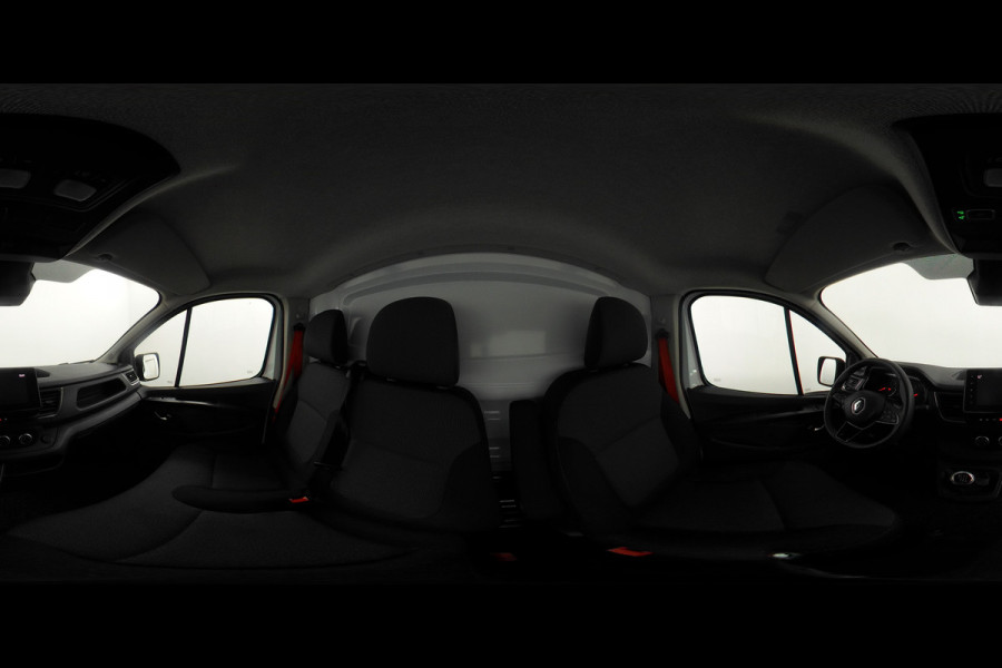 Renault Trafic 2.0 dCi 130 T30 L2H1 Luxe Excl. BTW Airco - Cruise Control - Bluetooth - Trekhaak - Parkeersensor Achter - Zijschuifdeur Rechts - 12 Maanden BOVAG Garantie