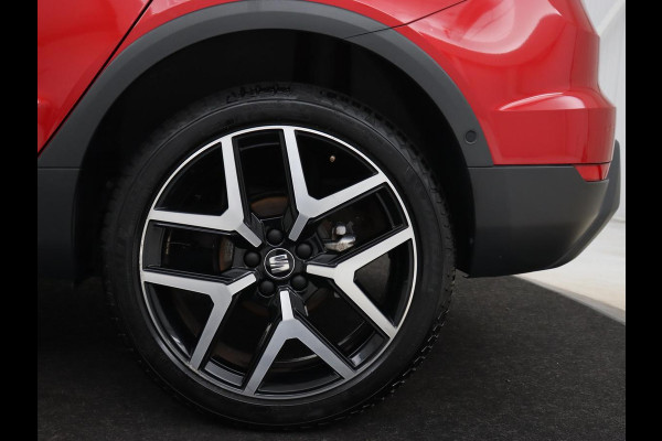 Seat Arona 1.0 TSI FR Intens | 87.800km NAP | Full LED | Virtual Cockpit | Beats Pack | Camera | Carplay | 18'' | Dodehoek detectie | Adaptive cruise | Parkeerhulp | Climate control | Navigatie | Keyless