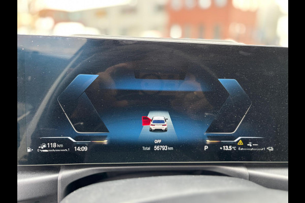 BMW 3 Serie Touring 320e Touring M-Sport PRO PHEV NAVIGATIE 360 CAMERA SPORT STOELEN HALF LEDEREN BEKLEDING BLACK STYLE