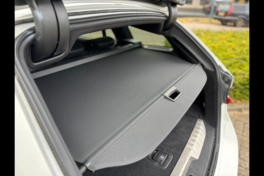 BMW 3 Serie Touring 320e Touring M-Sport PRO PHEV NAVIGATIE 360 CAMERA SPORT STOELEN HALF LEDEREN BEKLEDING BLACK STYLE