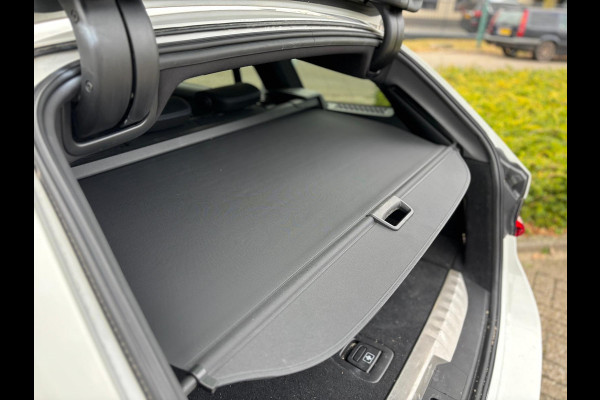 BMW 3 Serie Touring 320e Touring M-Sport PRO PHEV NAVIGATIE 360 CAMERA SPORT STOELEN HALF LEDEREN BEKLEDING BLACK STYLE