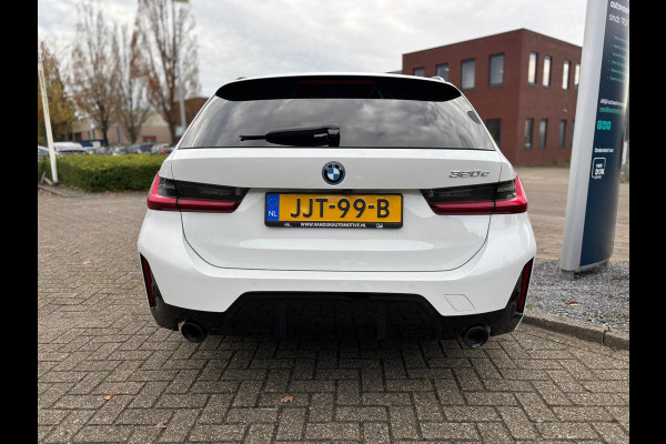 BMW 3 Serie Touring 320e Touring M-Sport PRO PHEV NAVIGATIE 360 CAMERA SPORT STOELEN HALF LEDEREN BEKLEDING BLACK STYLE