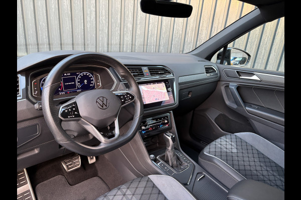 Volkswagen Tiguan 1.5 TSI R-Line Business+ | Side Assist | Keyless | 20'' | Camera | Elk. A-klep | IQ Light | Prijs Rijklaar!!