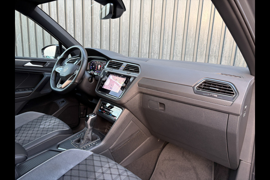 Volkswagen Tiguan 1.5 TSI R-Line Business+ | Side Assist | Keyless | 20'' | Camera | Elk. A-klep | IQ Light | Prijs Rijklaar!!