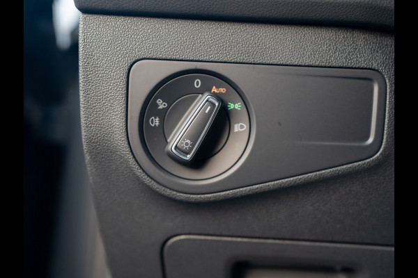 Volkswagen Tiguan 1.5 TSI R-Line Business+ | Side Assist | Keyless | 20'' | Camera | Elk. A-klep | IQ Light | Prijs Rijklaar!!