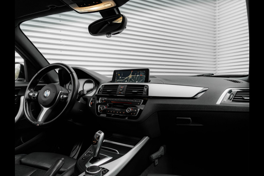 BMW 1-serie 118i M-Sport - Dak - Harman Kardon - ACC - Navi Prof - Shadow Edition