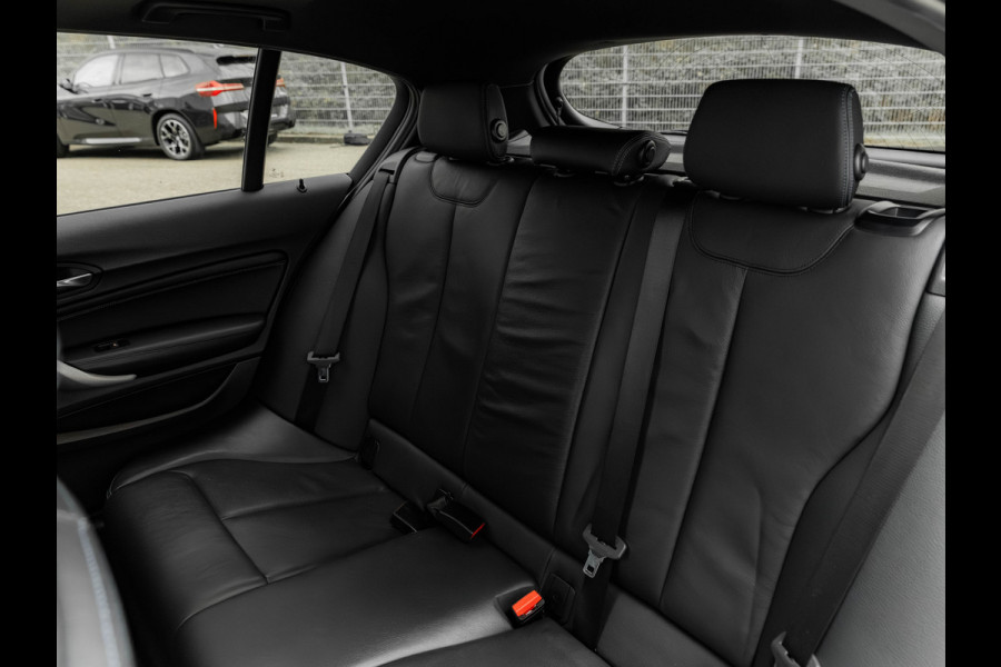 BMW 1-serie 118i M-Sport - Dak - Harman Kardon - ACC - Navi Prof - Shadow Edition