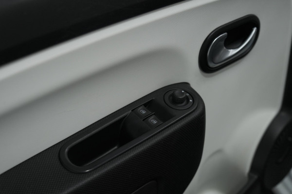 Renault Twingo 1.0 SCe Intens | Camera | Navigatie | Climate Control | Parkeersensoren