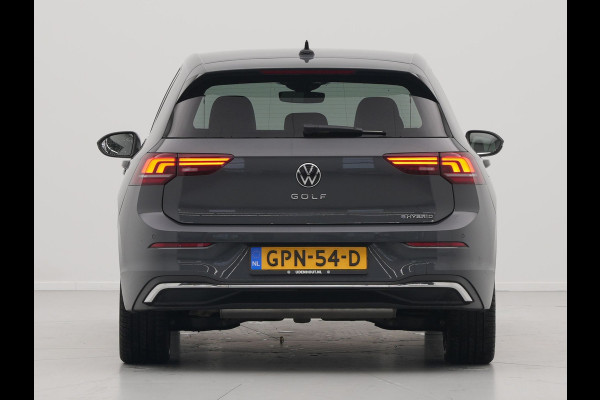 Volkswagen Golf 1.5 eHybrid 204pk 50 Edition Navigatie Camera Stoelverwarming Carplay Stoelmassage 143