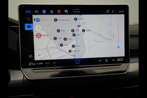 Volkswagen Golf 1.5 eHybrid 204pk 50 Edition Navigatie Camera Stoelverwarming Carplay Stoelmassage 143