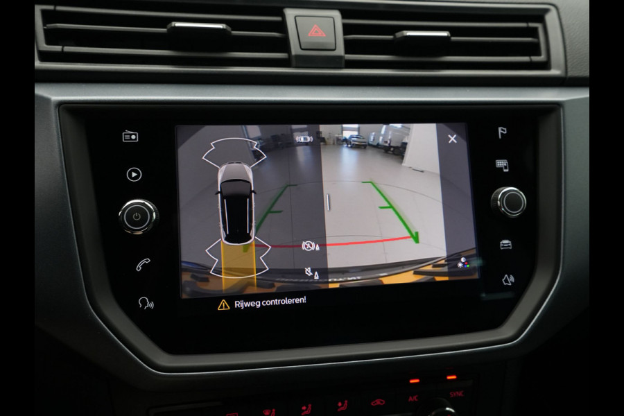 Seat Arona 1.0 TSI 95pk Style Business Intense Navigatie Camera Keyless Acc Clima 115