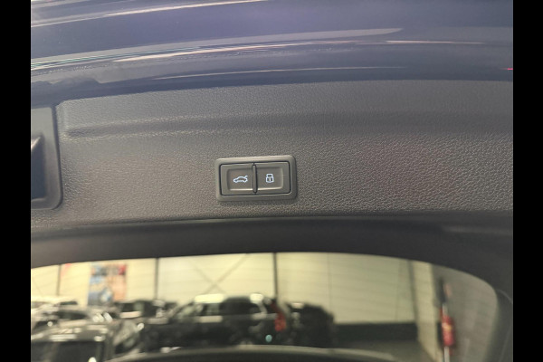 Audi Q3 Sportback 45 TFSI e 2X S-LINE BLACK-LINE 19'' V-COCKPIT/NAVI/DAB/LED/ECC/PDC/CRUISE/KEYLESS///