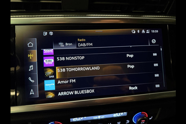 Audi Q3 Sportback 45 TFSI e 2X S-LINE BLACK-LINE 19'' V-COCKPIT/NAVI/DAB/LED/ECC/PDC/CRUISE/KEYLESS///