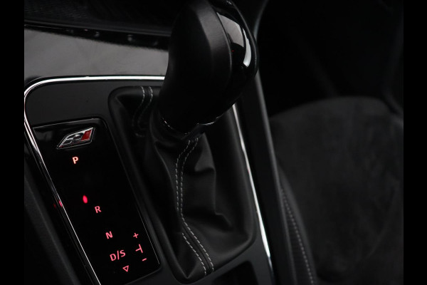 Seat Leon 2.0 TSI Cupra 300 | Panoramadak | Stoelverwarming | Carplay | Camera | Leder/Alcanatara | Full LED | Sfeerverlichting | 19'' | Navigatie | Climate control | Parkeerhulp | Cruise control