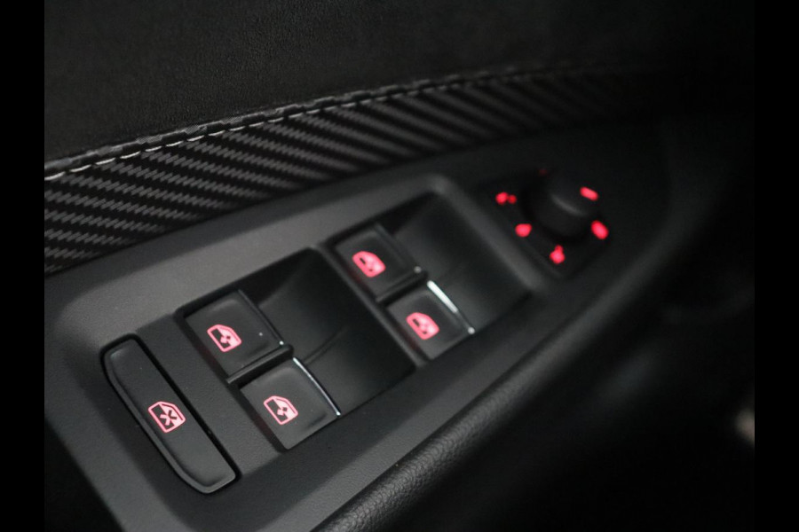 Seat Leon 2.0 TSI Cupra 300 | Panoramadak | Stoelverwarming | Carplay | Camera | Leder/Alcanatara | Full LED | Sfeerverlichting | 19'' | Navigatie | Climate control | Parkeerhulp | Cruise control