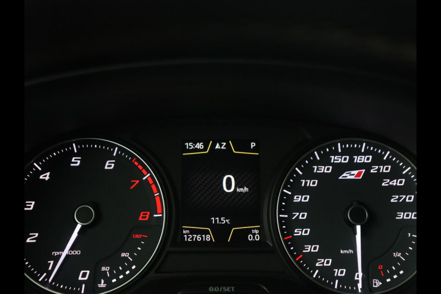 Seat Leon 2.0 TSI Cupra 300 | Panoramadak | Stoelverwarming | Carplay | Camera | Leder/Alcanatara | Full LED | Sfeerverlichting | 19'' | Navigatie | Climate control | Parkeerhulp | Cruise control