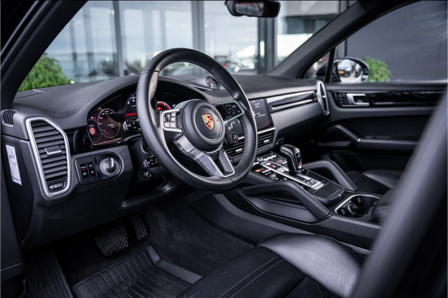 Porsche Cayenne 3.0 - Sport Chrono + | Panorama | Memory | Luchtvering
