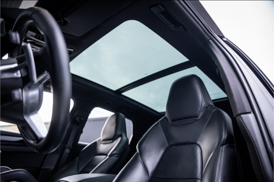 Porsche Cayenne 3.0 - Sport Chrono + | Panorama | Memory | Luchtvering