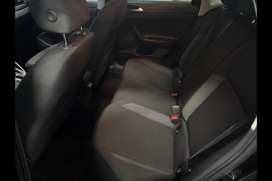 Volkswagen Polo 1.0 TSI Life Business Auomaat | Navi | Clima | Cruise | PDC | Stoelverwarming