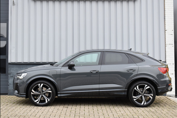 Audi Q3 Sportback 45 TFSI e S-Line 245 Pk Navi Leder Sfeer Keyless Trekhaak Matrix Nano Grijs Metallic