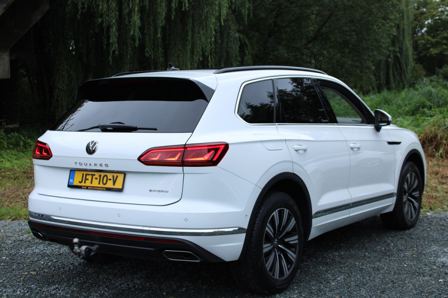 Volkswagen Touareg 3.0 TSi eHybrid ATMOSPHERE 4MOTION TREKHAAK/HEAD-UP/PANORAMADAK