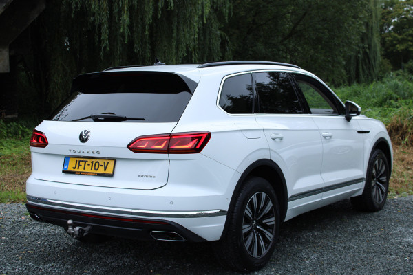 Volkswagen Touareg 3.0 TSi eHybrid ATMOSPHERE 4MOTION TREKHAAK/HEAD-UP/PANORAMADAK
