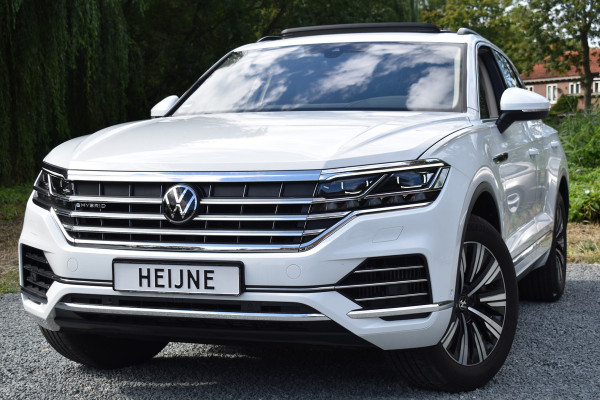 Volkswagen Touareg 3.0 TSi eHybrid ATMOSPHERE 4MOTION TREKHAAK/HEAD-UP/PANORAMADAK
