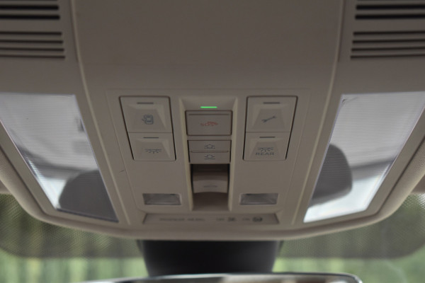 Volkswagen Touareg 3.0 TSi eHybrid ATMOSPHERE 4MOTION TREKHAAK/HEAD-UP/PANORAMADAK