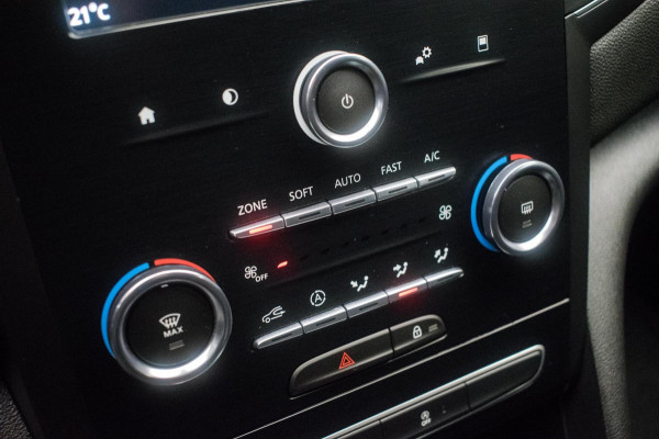 Renault MEGANE Estate 1.3 TCe Limited [ Keyless Carplay Trekhaak LED 1e Eigenaar ]