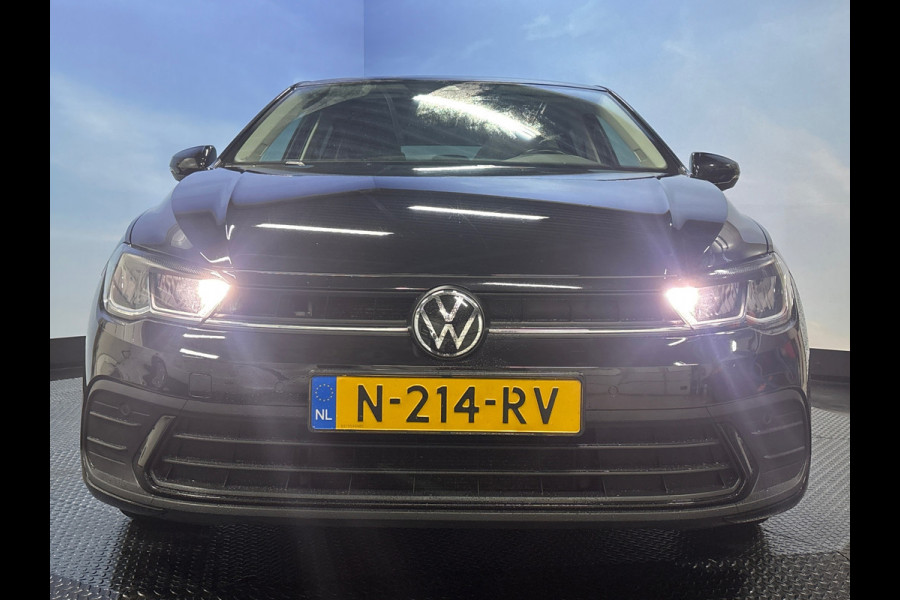 Volkswagen Polo 1.0 TSI Life Business Auomaat | Navi | Clima | Cruise | PDC | Stoelverwarming