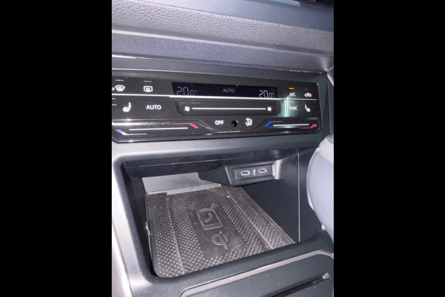 Volkswagen Polo 1.0 TSI Life Business Auomaat | Navi | Clima | Cruise | PDC | Stoelverwarming