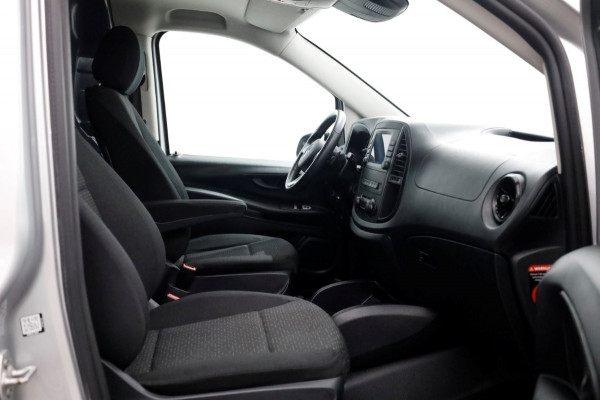 Mercedes-Benz Vito 114 CDI 136pk Compact 9G Automaat 2x Schuifdeur/LED/Camera/Inrichting 05-2022