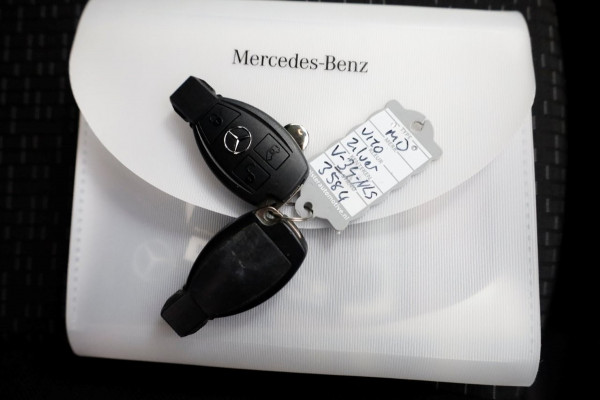 Mercedes-Benz Vito 114 CDI 136pk Compact 9G Automaat 2x Schuifdeur/LED/Camera/Inrichting 05-2022