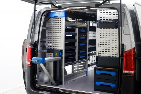 Mercedes-Benz Vito 114 CDI 136pk Compact 9G Automaat 2x Schuifdeur/LED/Camera/Inrichting 05-2022