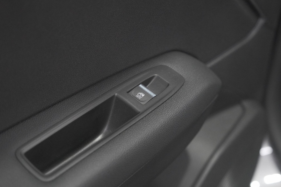 Renault Captur Mild Hybrid 160 EDC Techno | Camera | Navigatie | Apple Carplay | Pack Full Screen