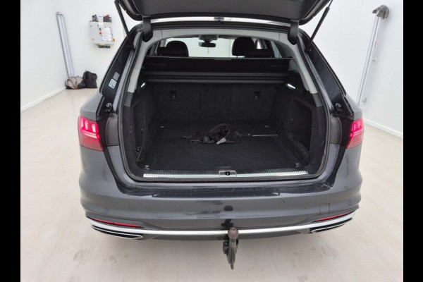 Audi A4 Avant 35 TFSI Aut. Business Sport | Trekhaak | Navi | Keyless |