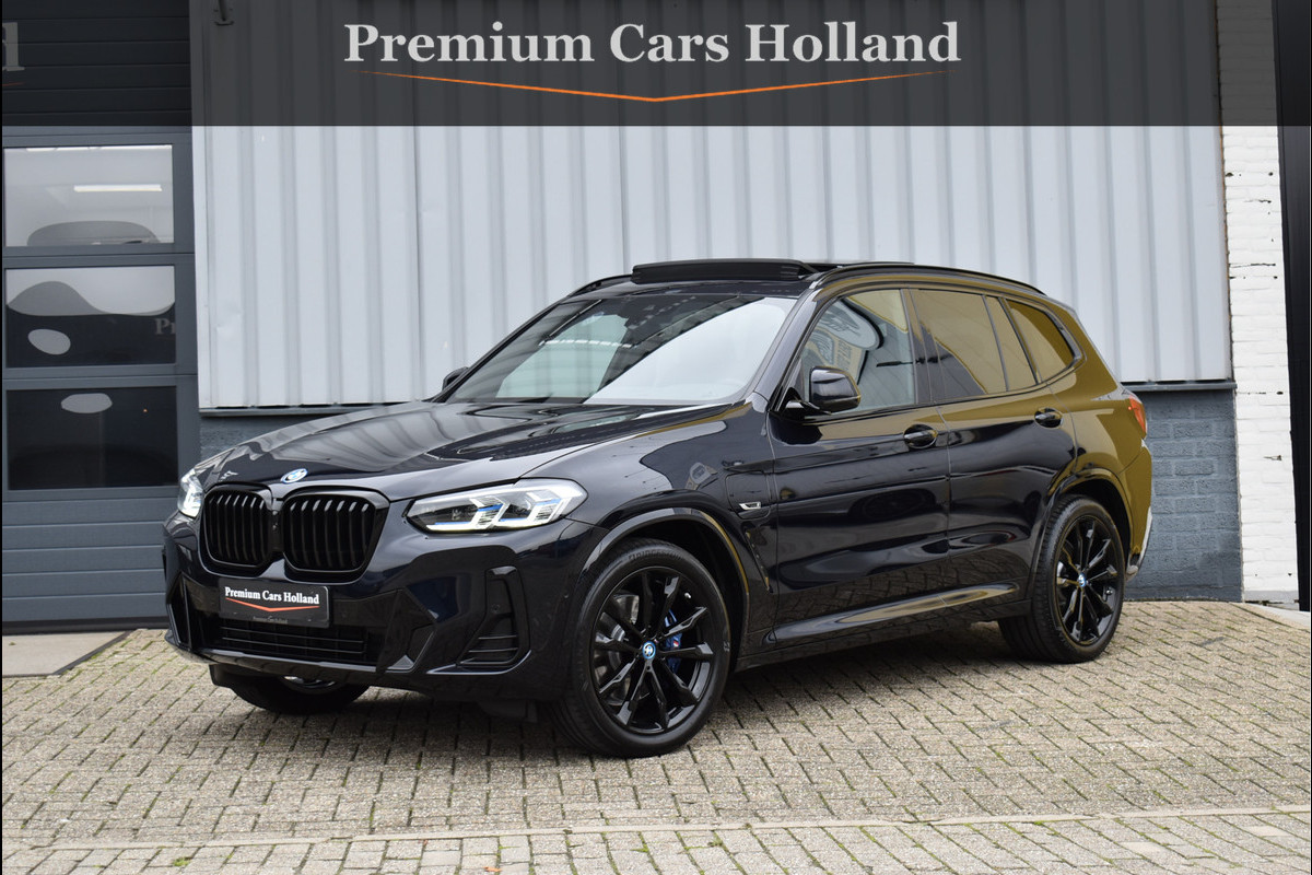 BMW X3 xDrive30e M-Sport Pakket 292 Pk Pano Leder Laser Led Trekhaak 27-12-2021 Model 2022